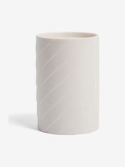 White Pink Pepper & Pomegranate Scented Candle - Image 5 of 5