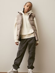 لون محايد - Padded Puffer Gilet (3-16yrs) - صورة 2 من 8