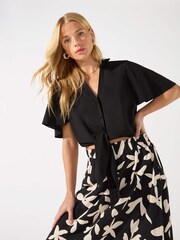 Ro&Zo Flutter Sleeve Black Tie Hem Shirt - Image 1 of 5