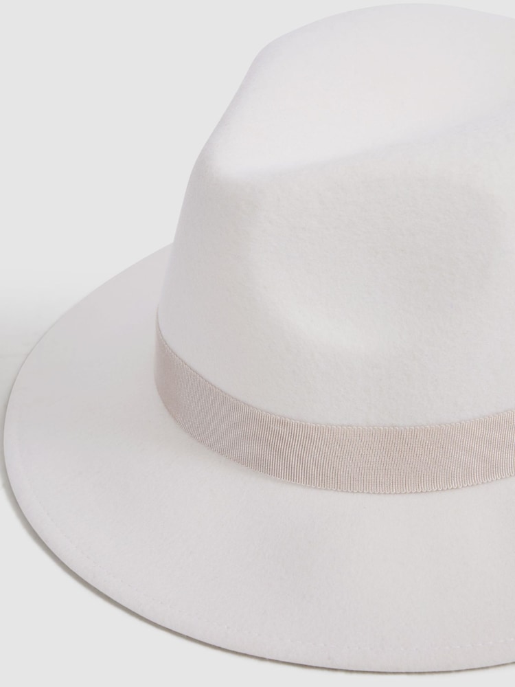 Reiss Ivory Ally Wool Fedora Hat - Image 5 of 5