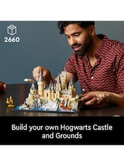 LEGO Harry Potter Schloss Hogwarts mit Schlossgelände Großes Set 76419 - Bild 3 von 8