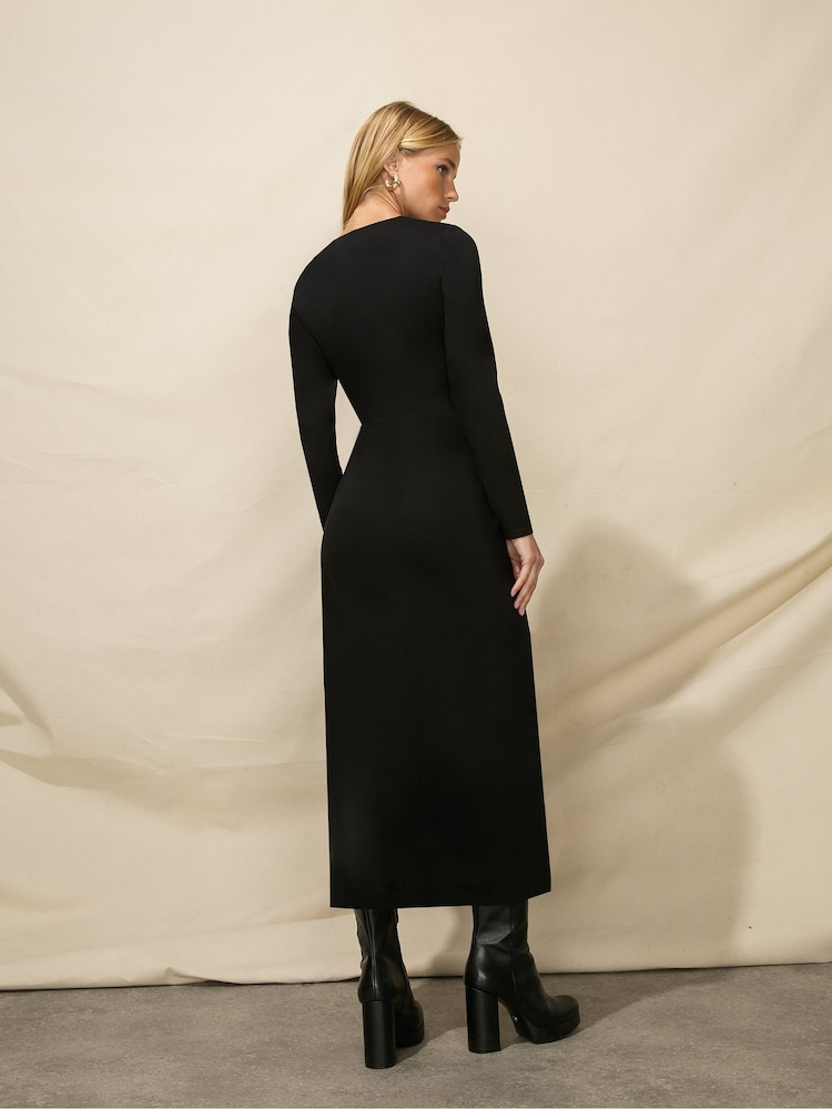 Ro&Zo Sleeved Scoop Neck Wrap Jersey Dress - Image 2 of 3