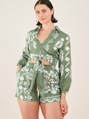 Accessorize Green Ornamental Print Tie Waist Shorts - Image 1 of 4