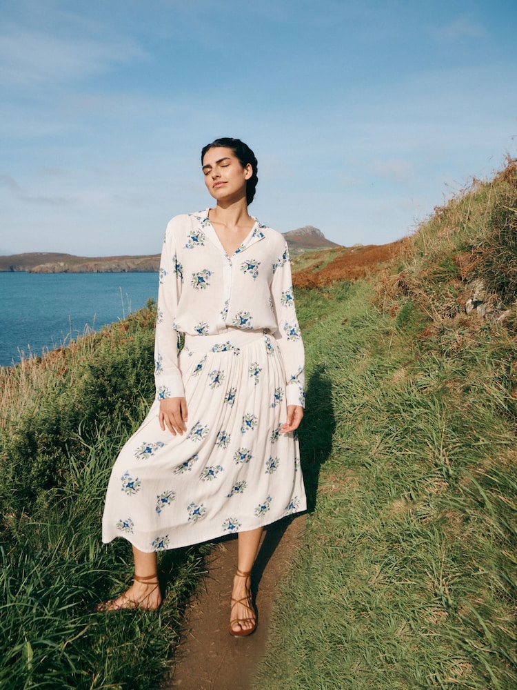 Laura Ashley White/Blue Viscose Linaria Print Skirt - Image 5 of 5