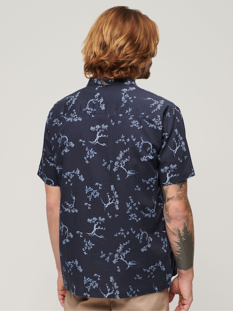 Синий - Superdry Short Sleeved Cotton/Linen Blend Beach Shirt - Изображение 2 из 7