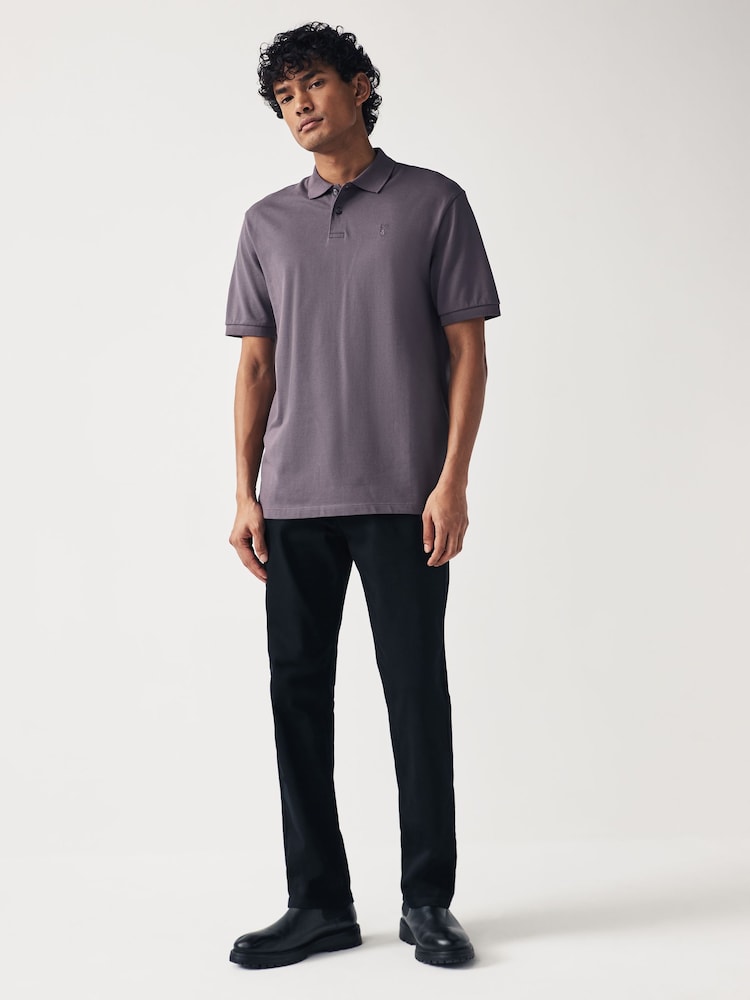 Violette Traube - Reguläre Passform - Kurzärmliges Piqué-Poloshirt - Bild 2 von 7 Violette Traube - Reguläre Passform - Kurzärmliges Piqué-Poloshirt - Bild 2 von 7
