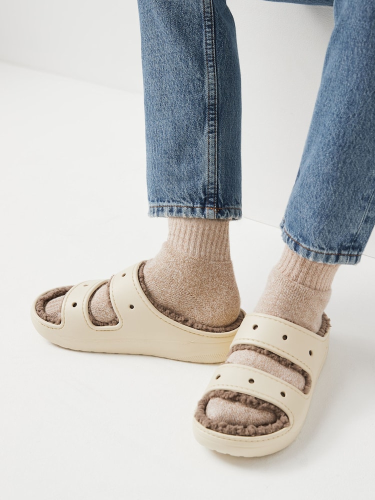 Crocs Classic Faux Fur Lined Cozzzy Sandals - Image 2 of 5