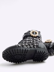 River Island Black Girls Boucle Pearl Boots - Image 5 of 5