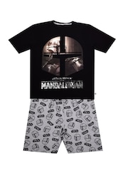 Brand Threads Black Star Wars Mandalorian Mens Short Pyjama Set - Image 5 of 9