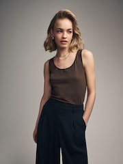 The Set Black/Brown/Neutral/Nude/White 5 Pack Scoop Neck Vests - Image 4 of 13