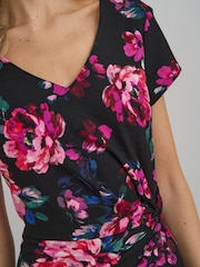 Gina Bacconi Black Paulette Twist Knot Cape Sleeve Floral Dress - Image 5 of 6