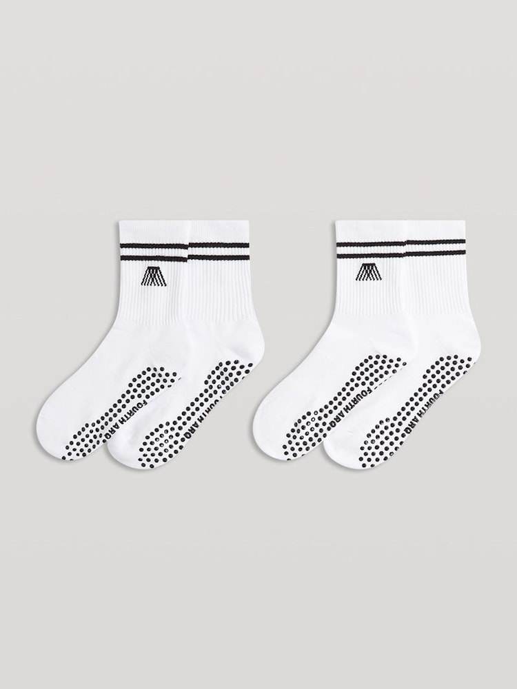 4th Arq White The Pilates Grip Socks - Image 2 of 2 4th Arq White The Pilates Grip Socks - Image 2 of 2