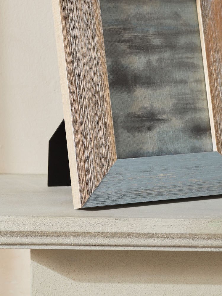 Blue Distressed Coatal Wood Photo Frame - Image 2 of 4