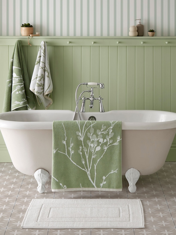 Laura Ashley Green Pussy Willow 100% Cotton Towel - Image 2 of 8