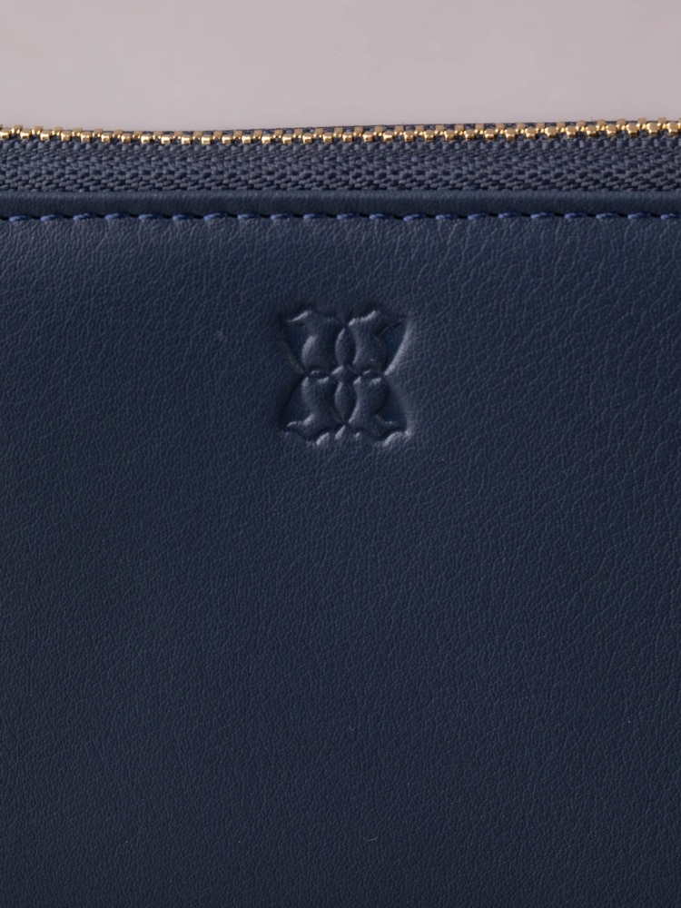 Lakeland Leather Dark Navy Blue Small Zip Purse - Image 4 of 5
