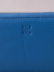 Lakeland Leather Blue Chrome Small Zip Purse - Image 5 of 5