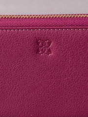 Lakeland Leather Cranberry Large Leather Zip Purse - Image 3 of 5