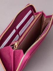 Lakeland Leather Cranberry Large Leather Zip Purse - Image 4 of 5