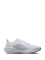 Nike White/Silver Pegasus 41 Road Running Trainers - Image 5 of 11