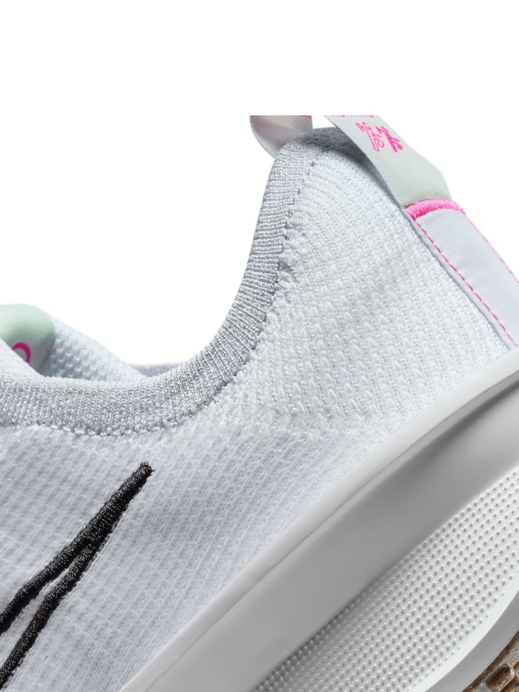 Nike White/Black Interact Run Running Trainers - Image 11 of 11