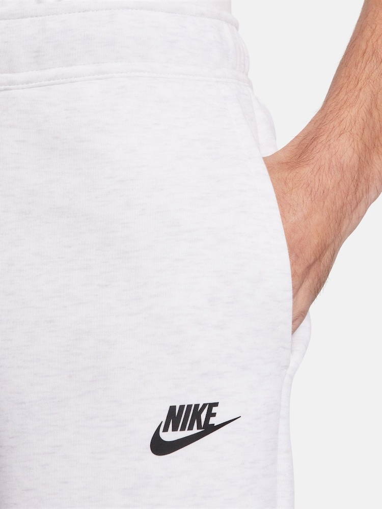 Nike Birch Heather White Tech Fleece Shorts - Image 5 of 8