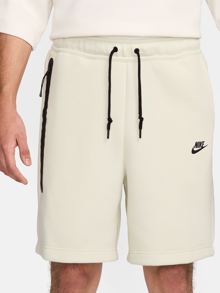 Nike Cream Tech Fleece Shorts - Image 9 of 10