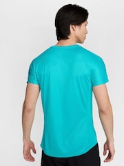 Nike Cactus Blue Rafa Challenger Dri-FIT Tennis T-Shirt - Image 2 of 4