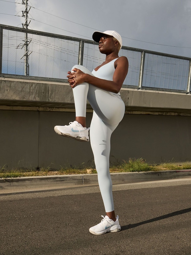 Nike White Zoom Bella 6 Workout Trainers - Image 11 of 11