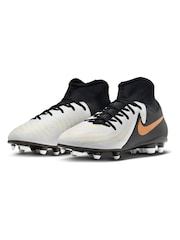 Nike White Kids Phantom Luna Club Multi Ground Football Boots - Image 5 of 15