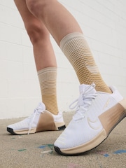 Nike White/Gold Metcon 9 EasyOn Training Trainers - Image 2 of 12