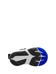 Nike Black/Blue Star Runner 4 Infant Trainers - Image 8 of 9