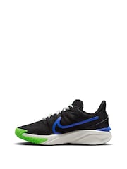 Schwarz & Blau - Nike Star Runner 4 Sportschuhe für Jugendliche - Bild 13 von 16