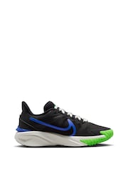 Nike Black/Blue Youth Star Runner 4 Trainers - Image 4 of 12