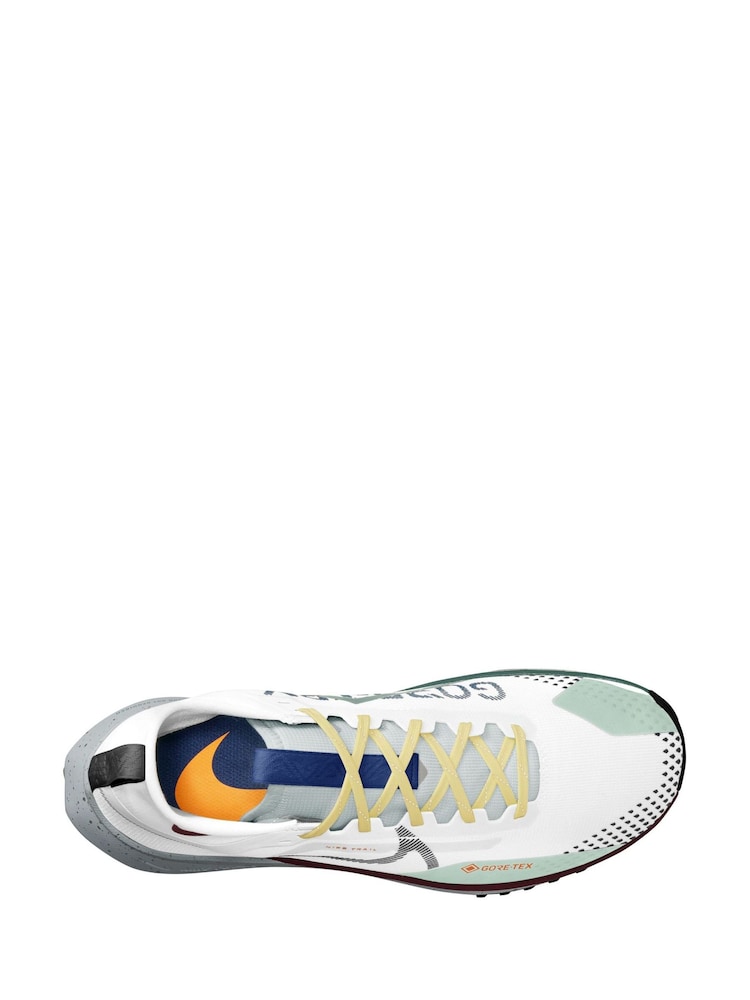 Nike White/Black React Pegasus Trail 4 Gore-Tex Running Trainers - Image 2 of 13