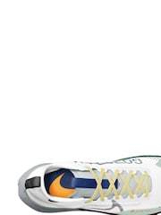 Nike White/Black React Pegasus Trail 4 Gore-Tex Running Trainers - Image 9 of 13