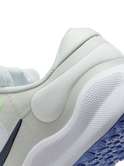 Nike White/Multi Youth Revolution 7 Trainers - Image 11 of 11