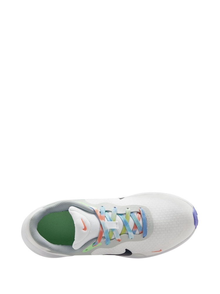Nike White/Multi Youth Revolution 7 Trainers - Image 6 of 11