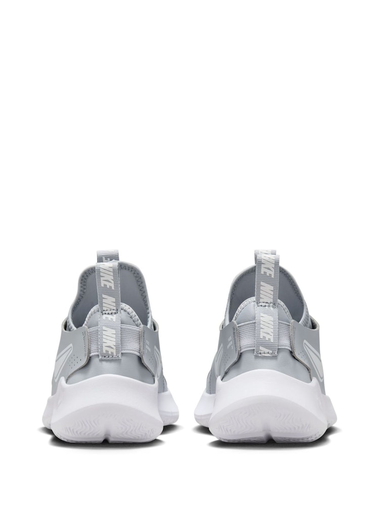 Nike Grey/White Youth Flex Runner 3 Trainers - Image 4 of 9