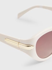 River Island Cream Molly Smith Cat Eye Slim Glasses - Image 4 of 4