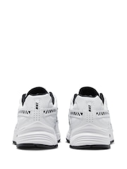 Nike White/Black Initiator Retro Runner Trainers - Image 4 of 11