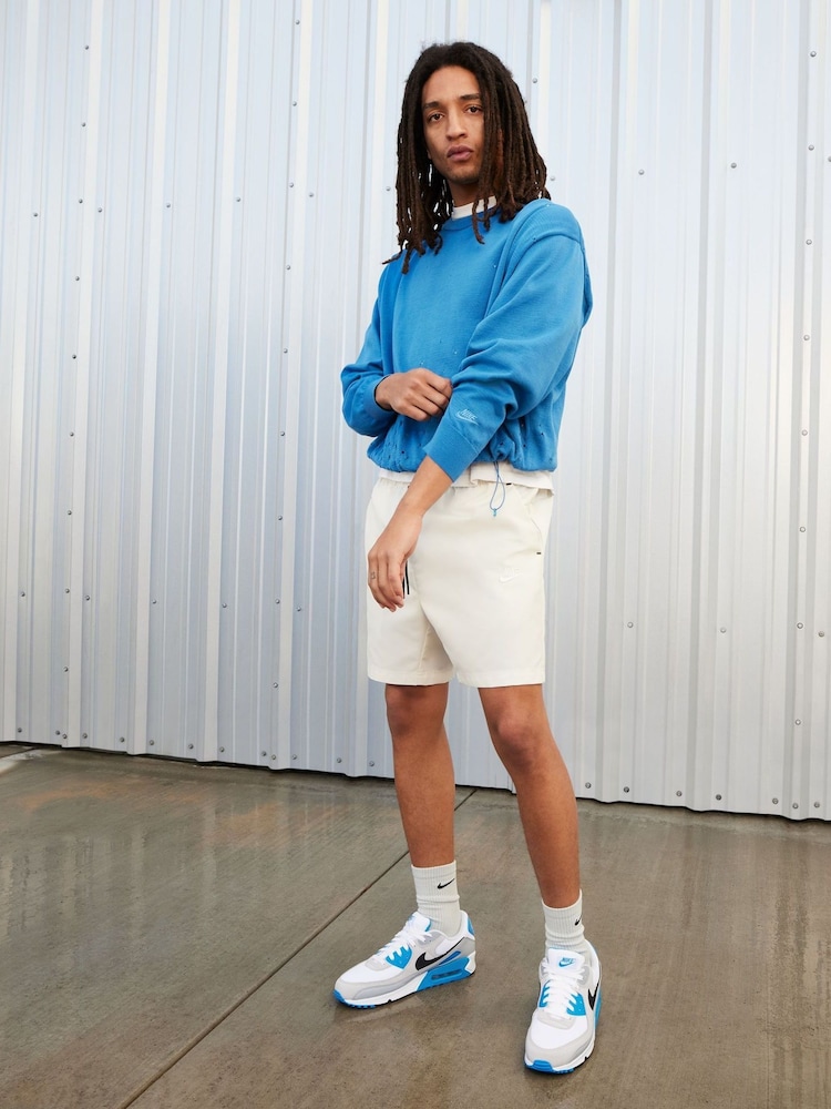 Nike White/Blue Air Max 90 Trainers - Image 15 of 15