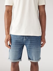 Blau - Denim-Shorts mit Stretchanteil - Bild 1 von 8