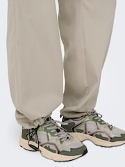 ONLY Cream Cargo Trousers - Image 5 of 7