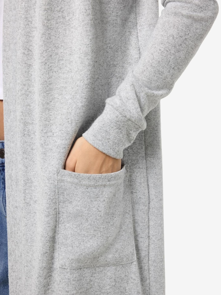 رمادي - سترة كارديغان طويلة ناعمة دافئة من Noisy May - صورة 5 من 5