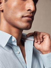 Light Blue Geometric Slim Fit Single Cuff Printed 100% Cotton Shirt - Image 5 of 8
