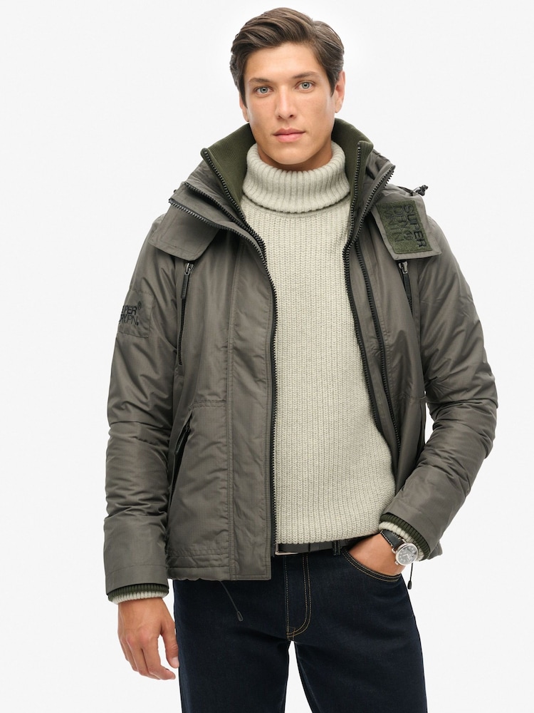 Зеленый - Superdry куртка-ветровка с принтом Mountain - Image 1 of 6