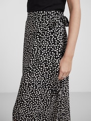 PIECES Black Printed Midi Wrap Skirt - Image 3 of 5