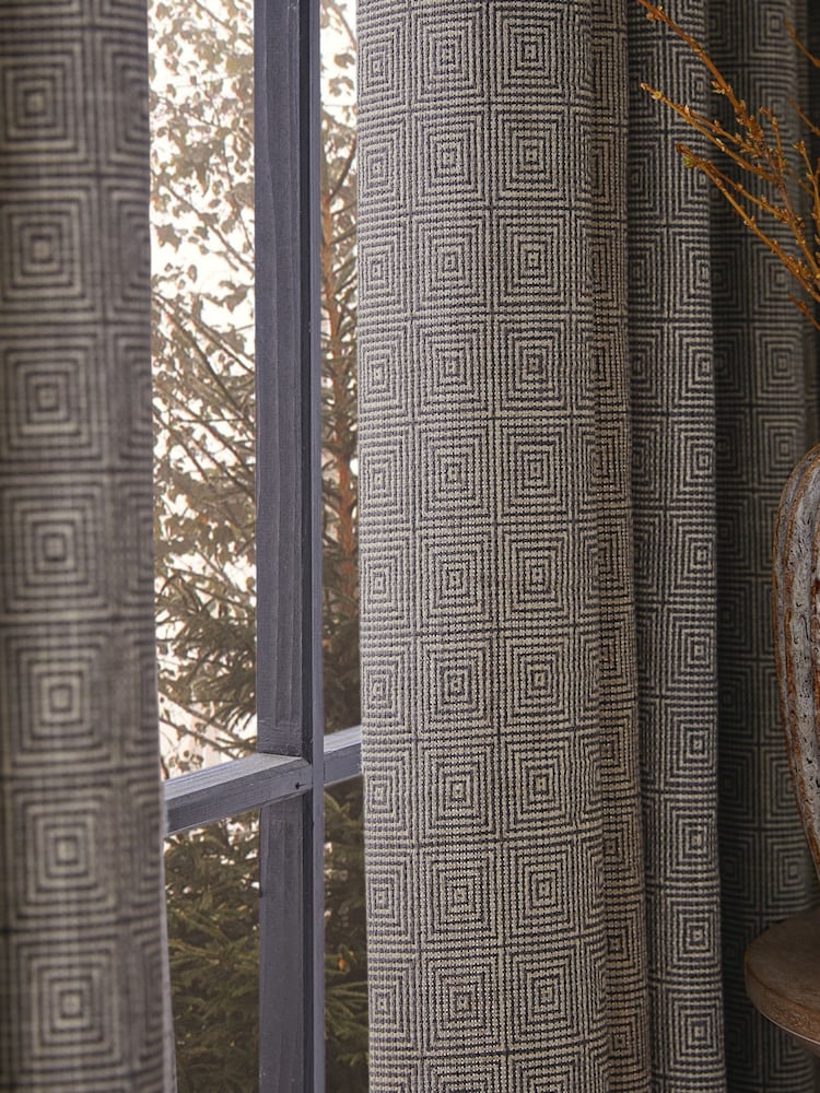 Black/White Monochrome Woven Geometric Wave Header Lined Curtains - Image 4 of 6