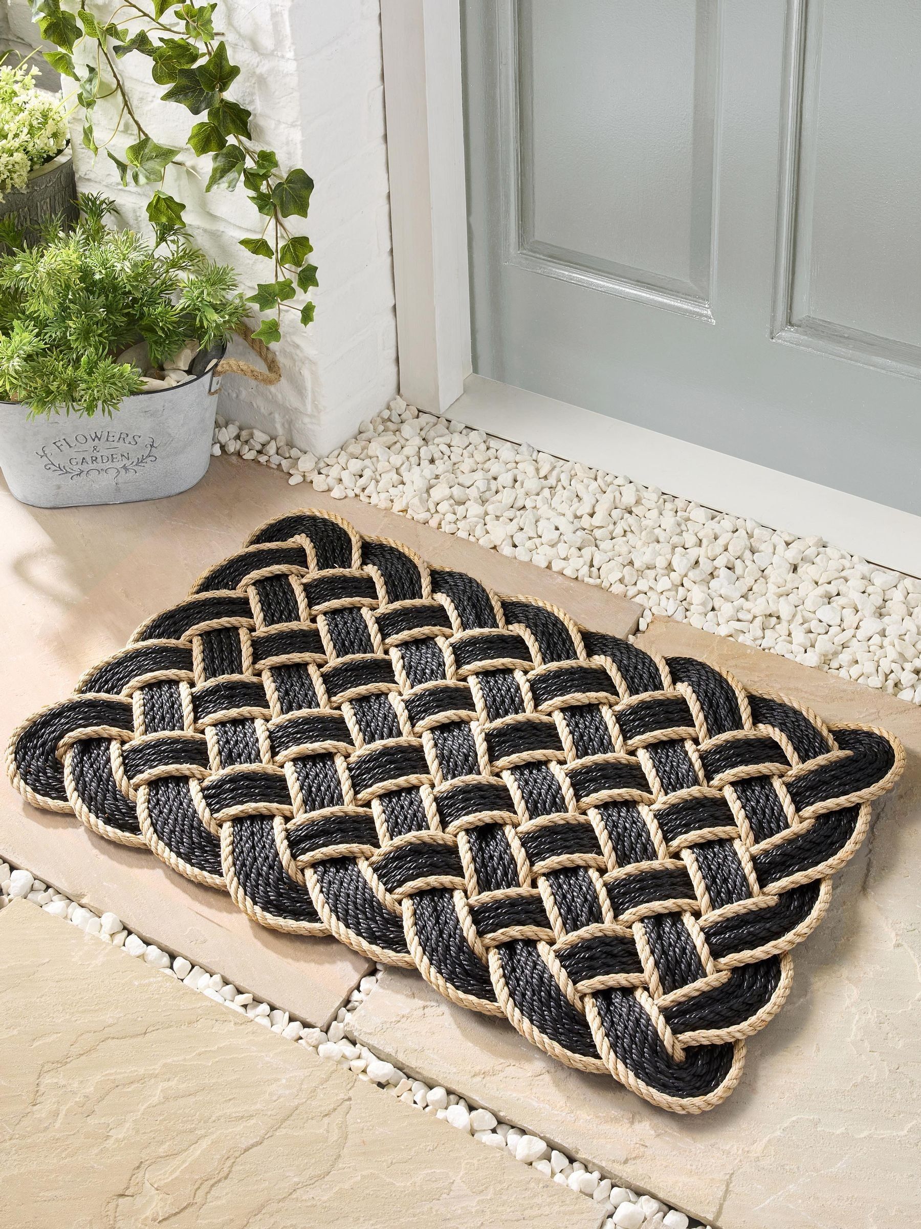 My Mat Black Lovers Knot Rope Doormat