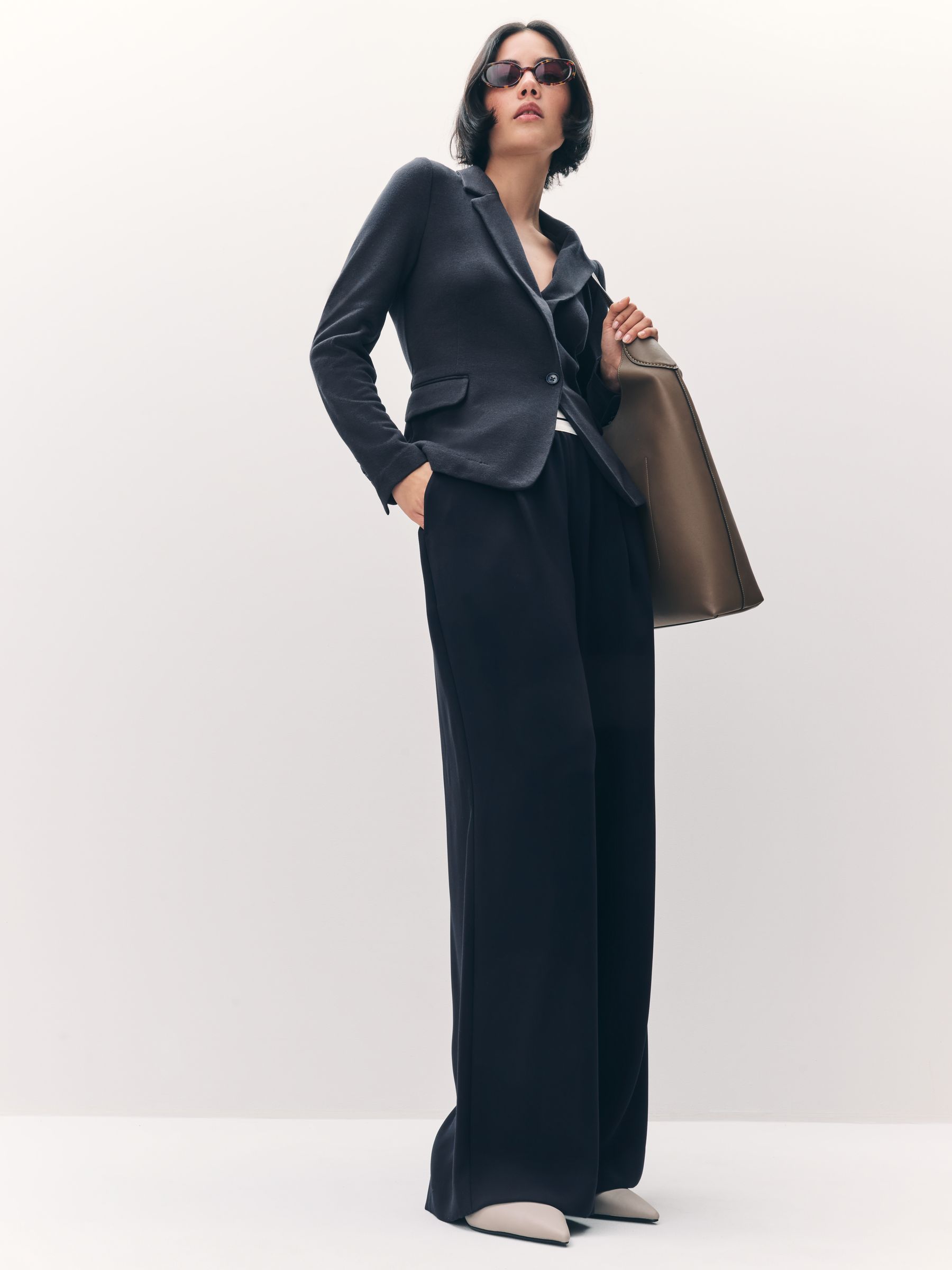 Velora | Mid-Length Blazer with Flattering Cut for Women main image 0
